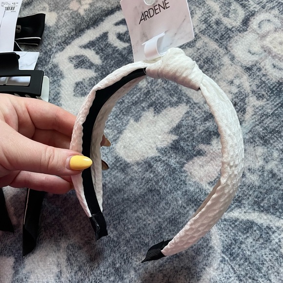 ARDENE 4 pack hair accessories - Picture 6 of 7